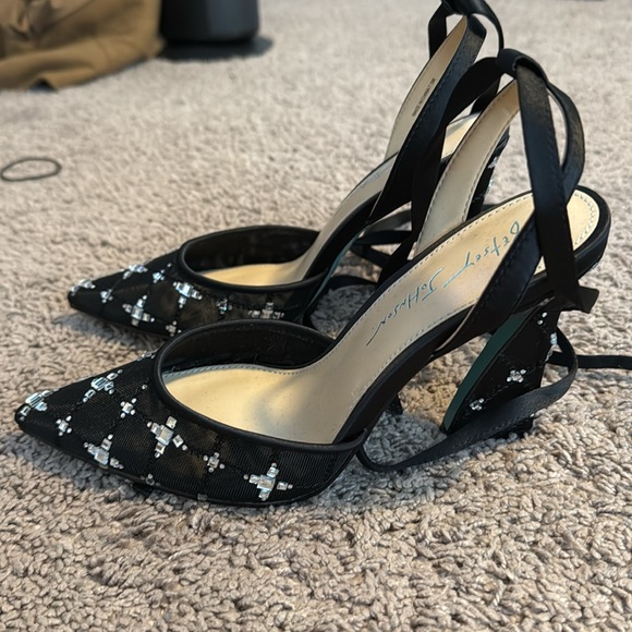 Brand New Betsy Johnson Angel Wrap heels - Picture 7 of 8